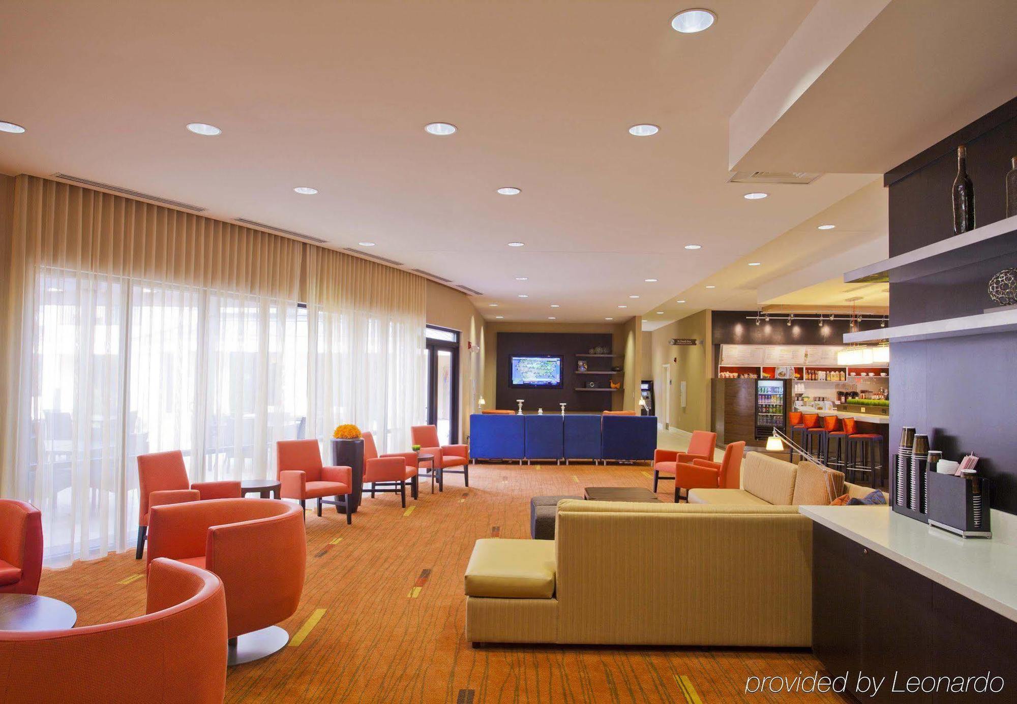 Courtyard Charlotte Airport North Hotel Exterior photo
